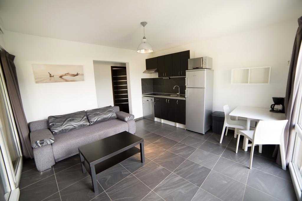 Marina Di Favona Hotel Favone Eksteriør billede